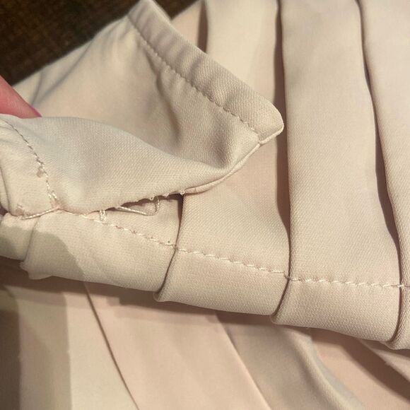 Ladies lulumari one shoulder blouse drape blush color size small - Picture 10 of 10